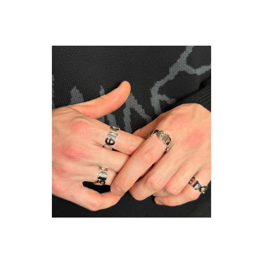 6IXT4OUR 3 RING PLATA