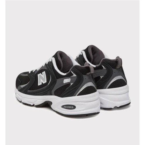 NEW BALANCE 530 NEGRO