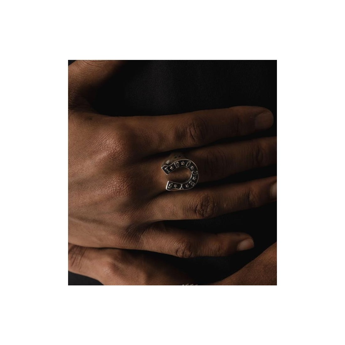 TWOJEYS TJ HORSESHOE RING PLATA