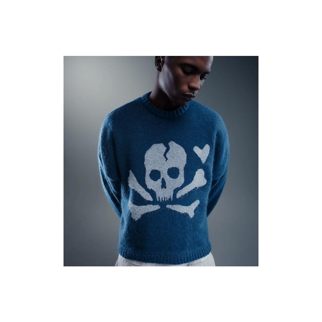 6IXT4OUR FURRY PIRATE SWEAT AZUL
