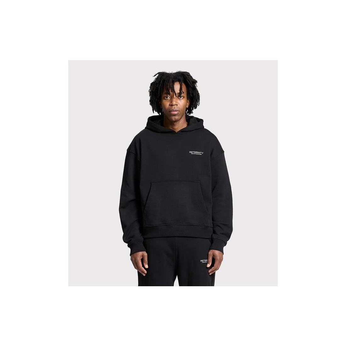 RETERNITY CREAVTIVE DEPT HOOD NEGRO
