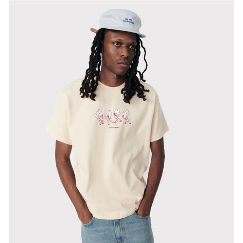 WE ARE NOT FRIENDS LETRING TEE BEIGE 2