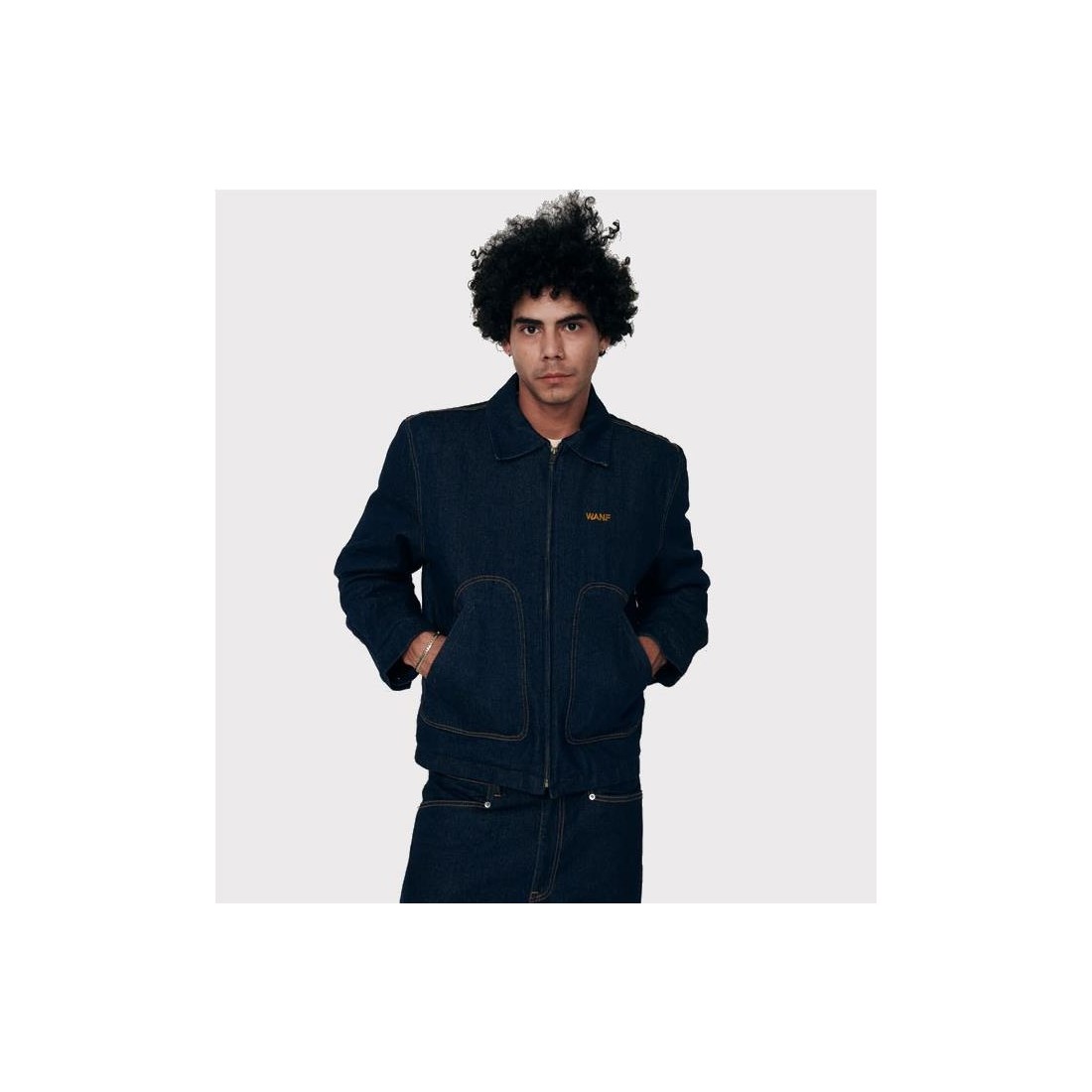 WE ARE NOT FRIENDS CLUB JACKET AZUL BLANCO