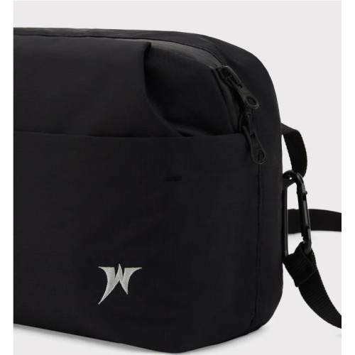 WE ARE NOT FRIENDS TRAVEL BAG NEGRO