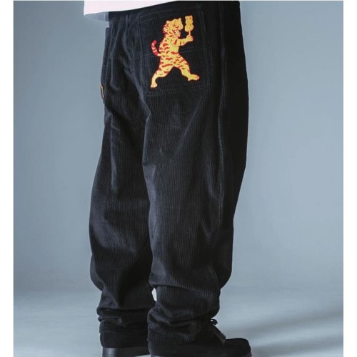 JACKER BAIJU CORDUROY BAGGY NEGRO 2