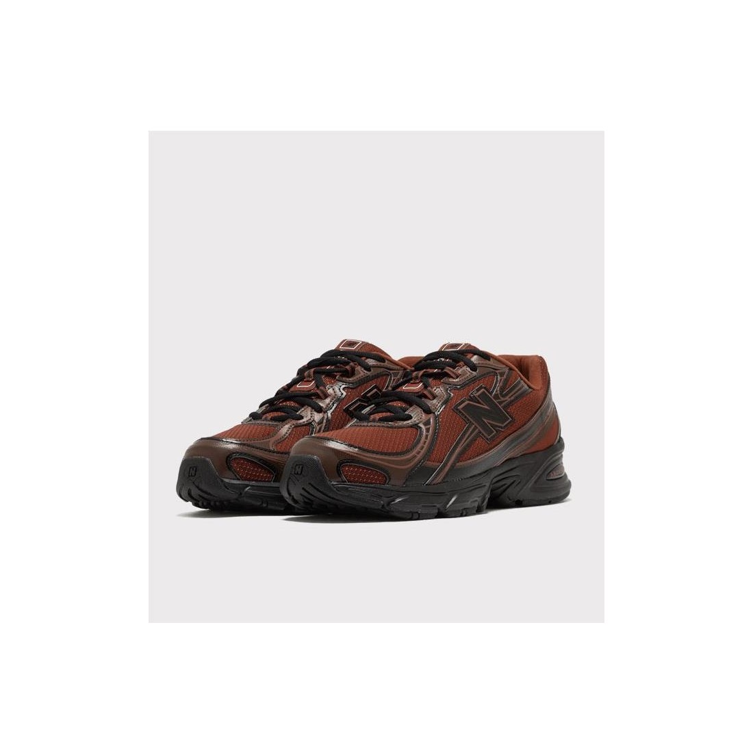 NEW BALANCE 740 MARRON