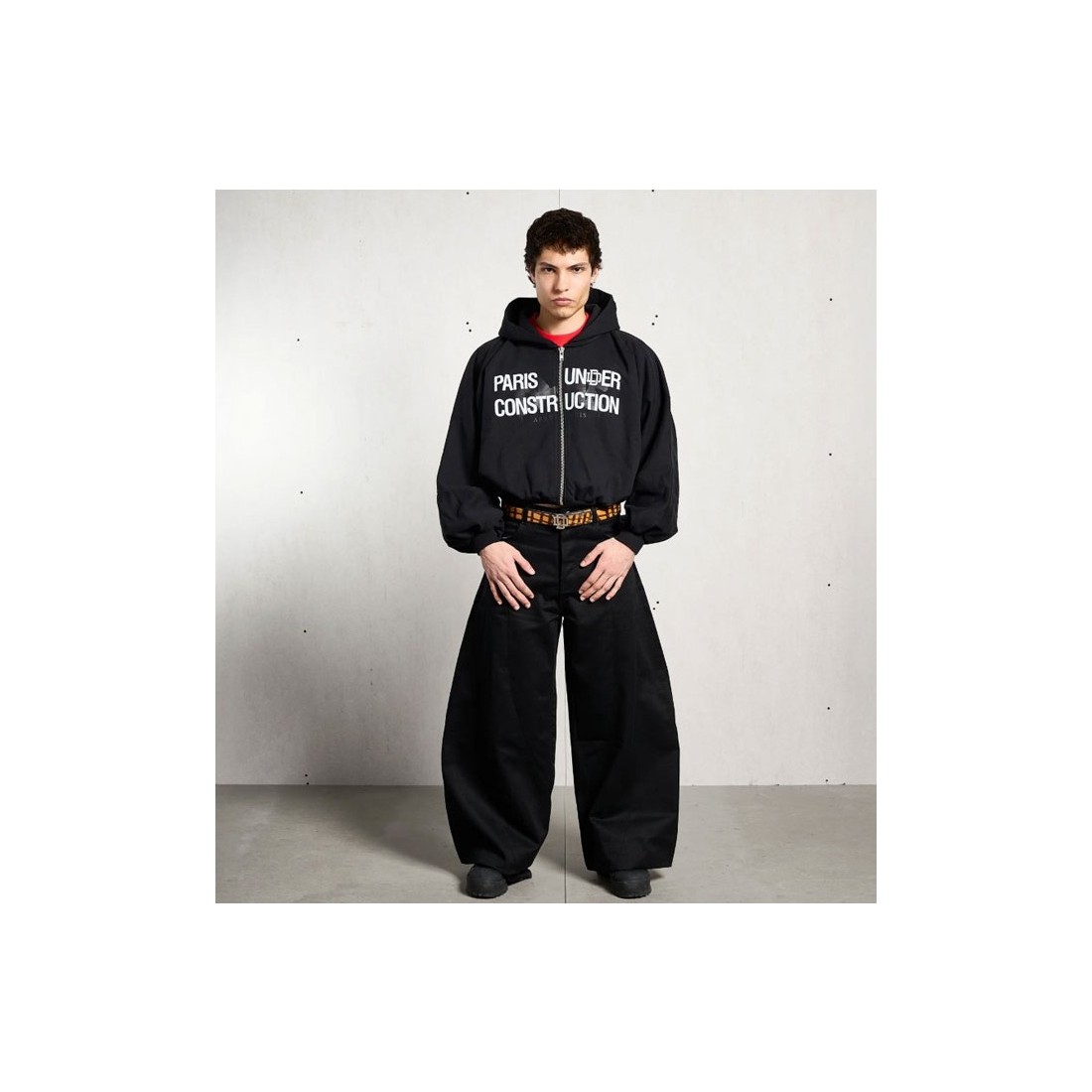 DAME UNIFORM ZIPPER NEGRO