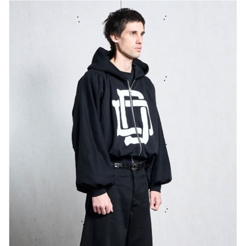 DAME MONOGRAM ZIPPER NEGRO 2