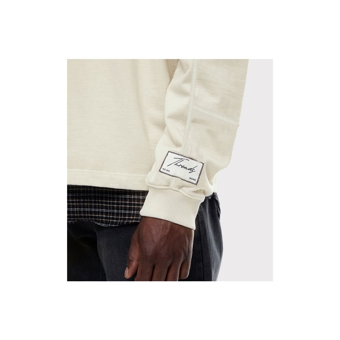 YUXUS BALTIC THREADS CREWNECK BEIGE