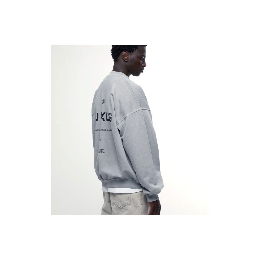 YUXUS ICONS GLACIER CREWNECK GRIS