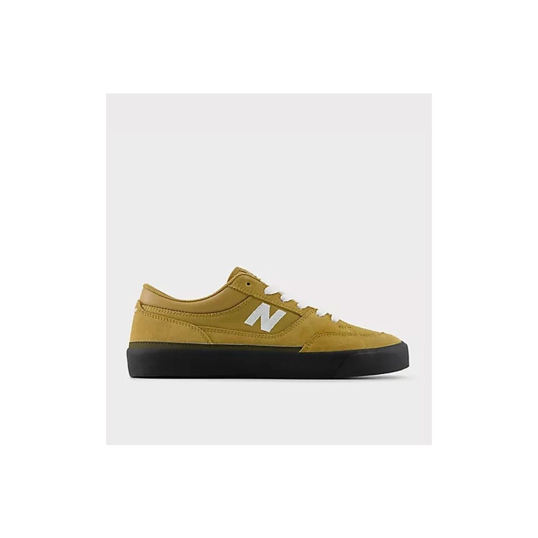 NB NUMERIC FRANKY VILLANI 417 BEIGE