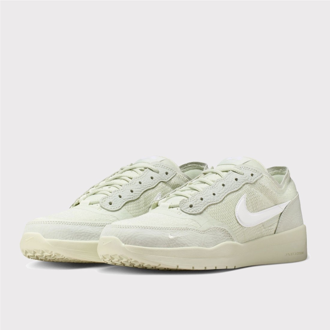 NIKE SB PS8 BLANCO ROTO