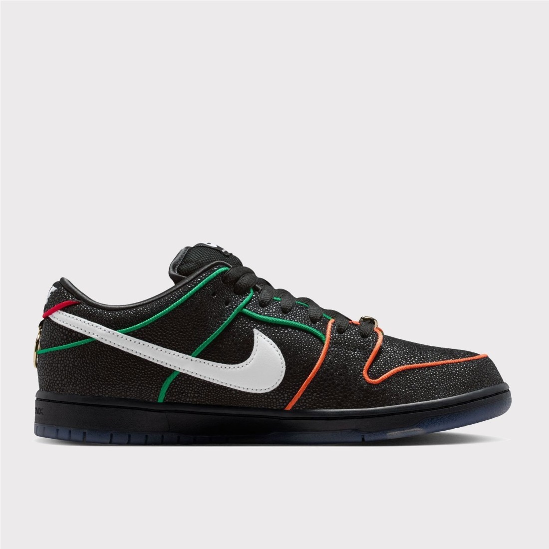 NIKE SB DUNK LOW PRO QS NEGRO