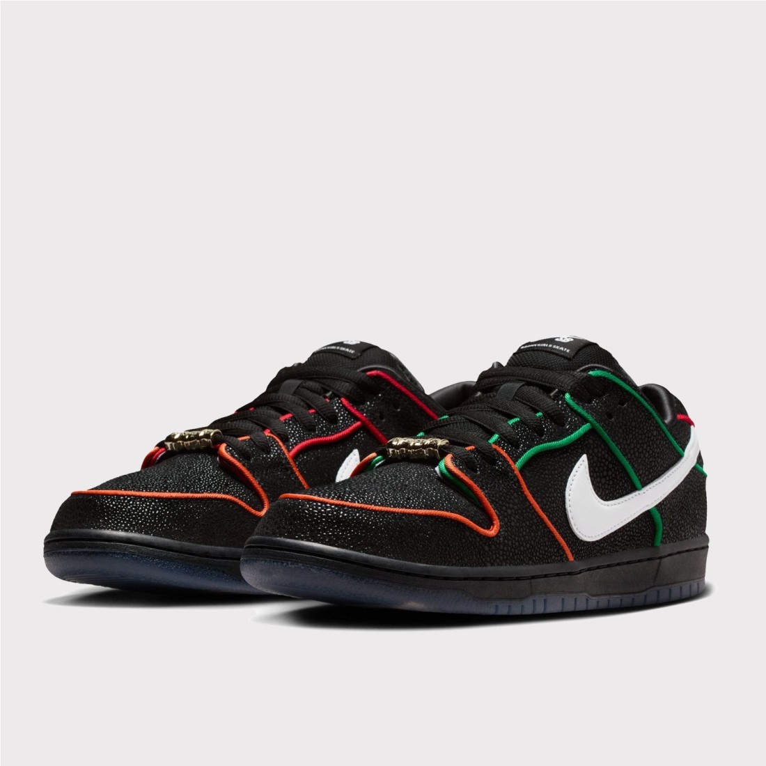 NIKE SB DUNK LOW PRO QS NEGRO