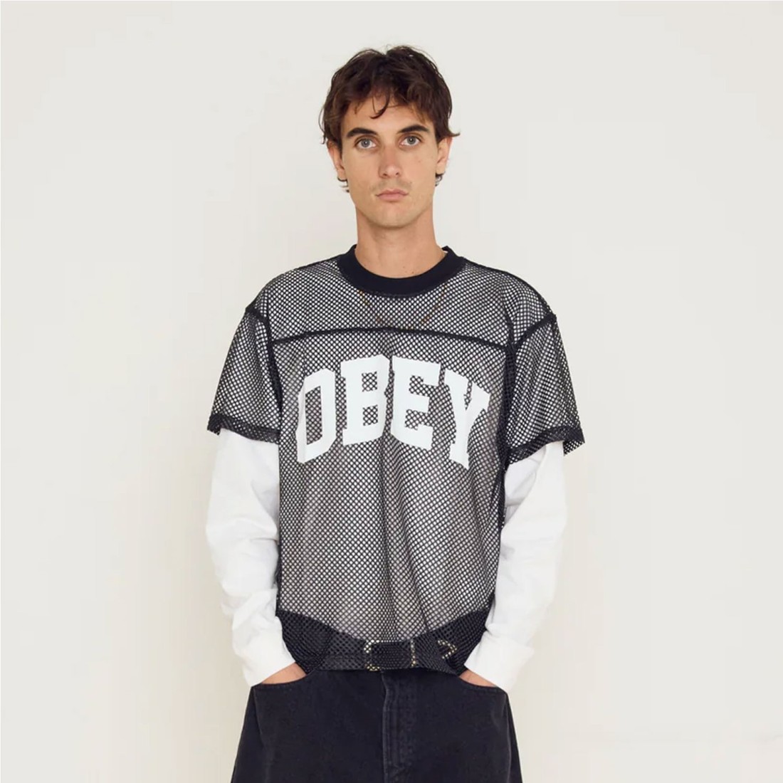 OBEY COLLEGIATE PRACTICE JERSE NEGRO