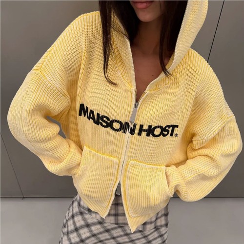 MAISON HOST ICONIC KNIT ZIPPER AMARILLO