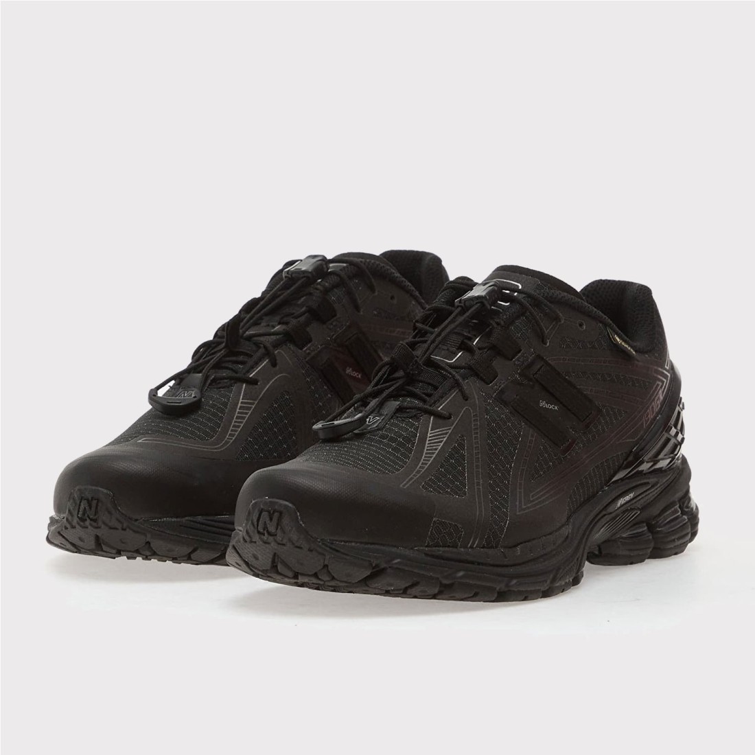 NEW BALANCE 1906 GORE-TEX NEGRO