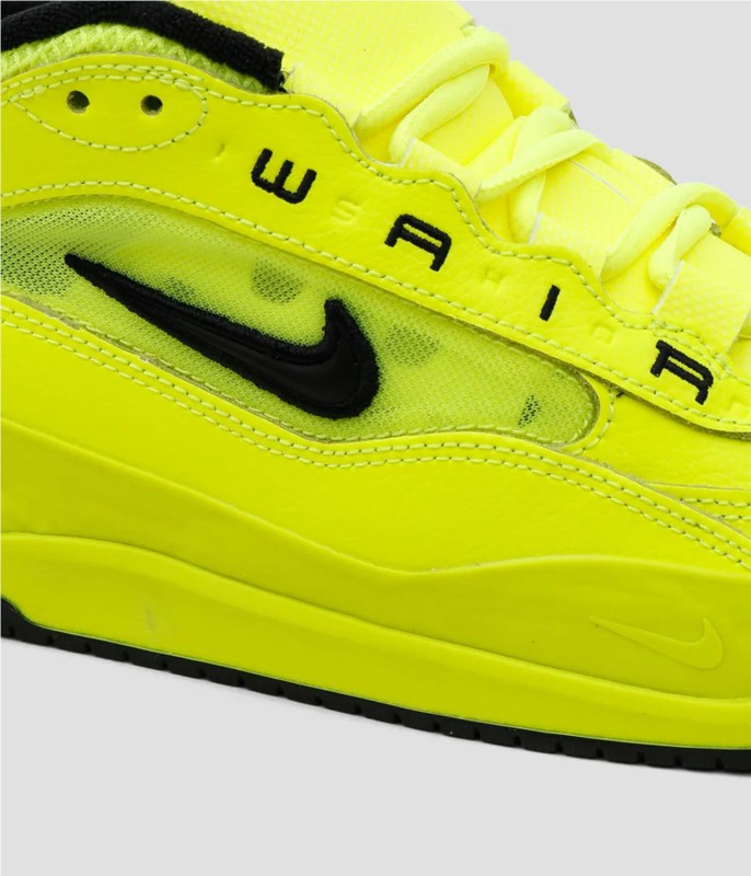 NIKE AIR MAX ISHOD PRM AMARILLO