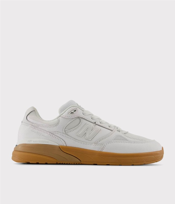 NB NUMERIC ANDREW REYNOLDS 933 2