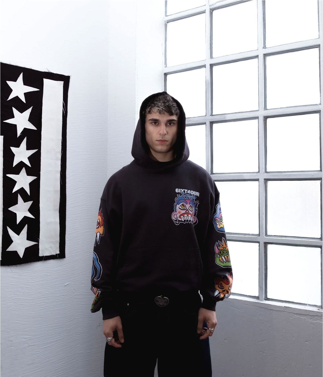 6IXT4OUR CRITTERS HOODIE