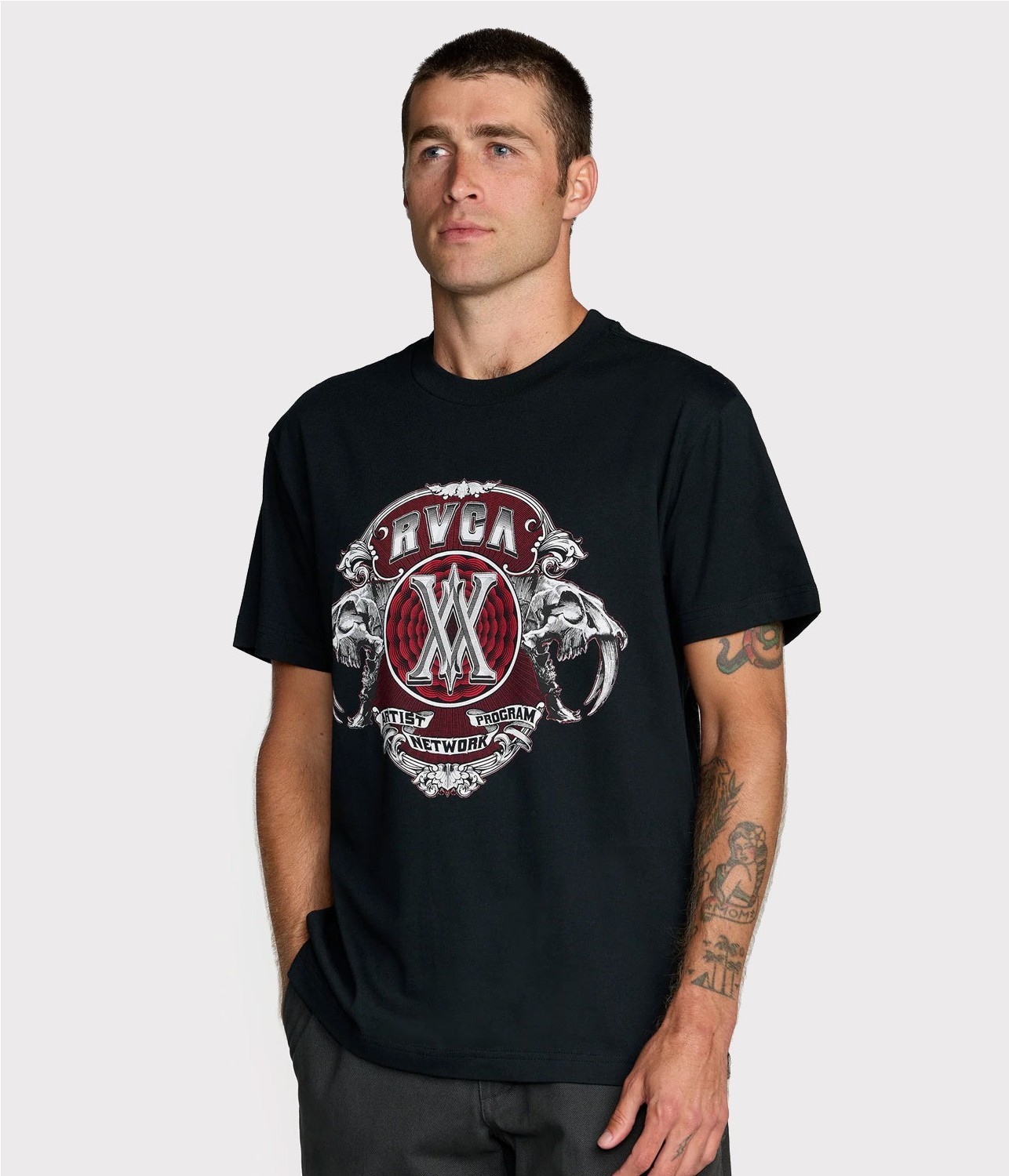 RVCA SABER TEE