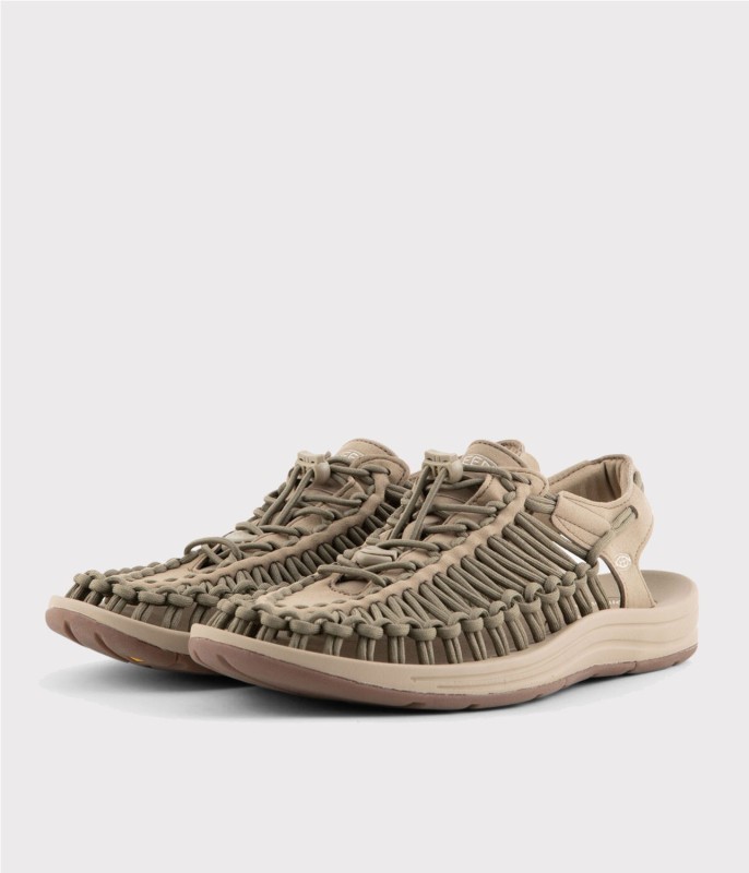 KEEN UNEEK M