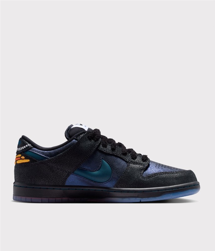 NIKE SB DUNK LOW PRO QS BT 2