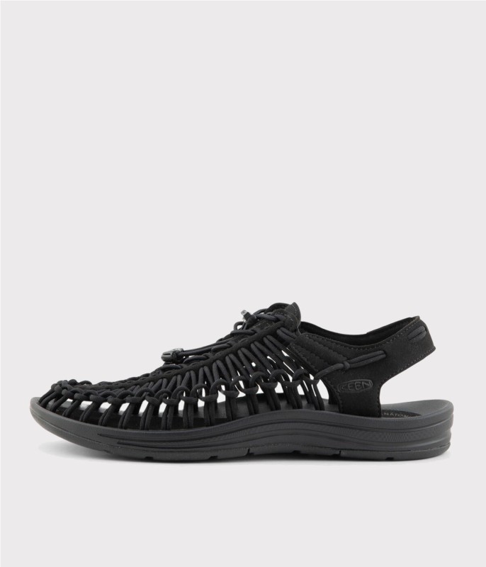 KEEN UNEEK M