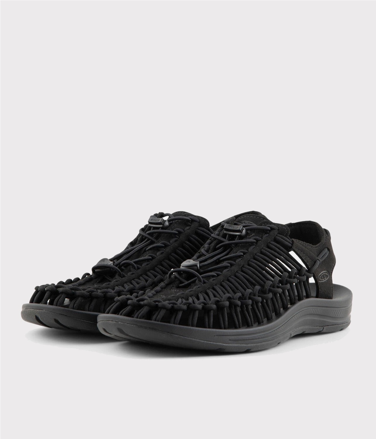 KEEN UNEEK M