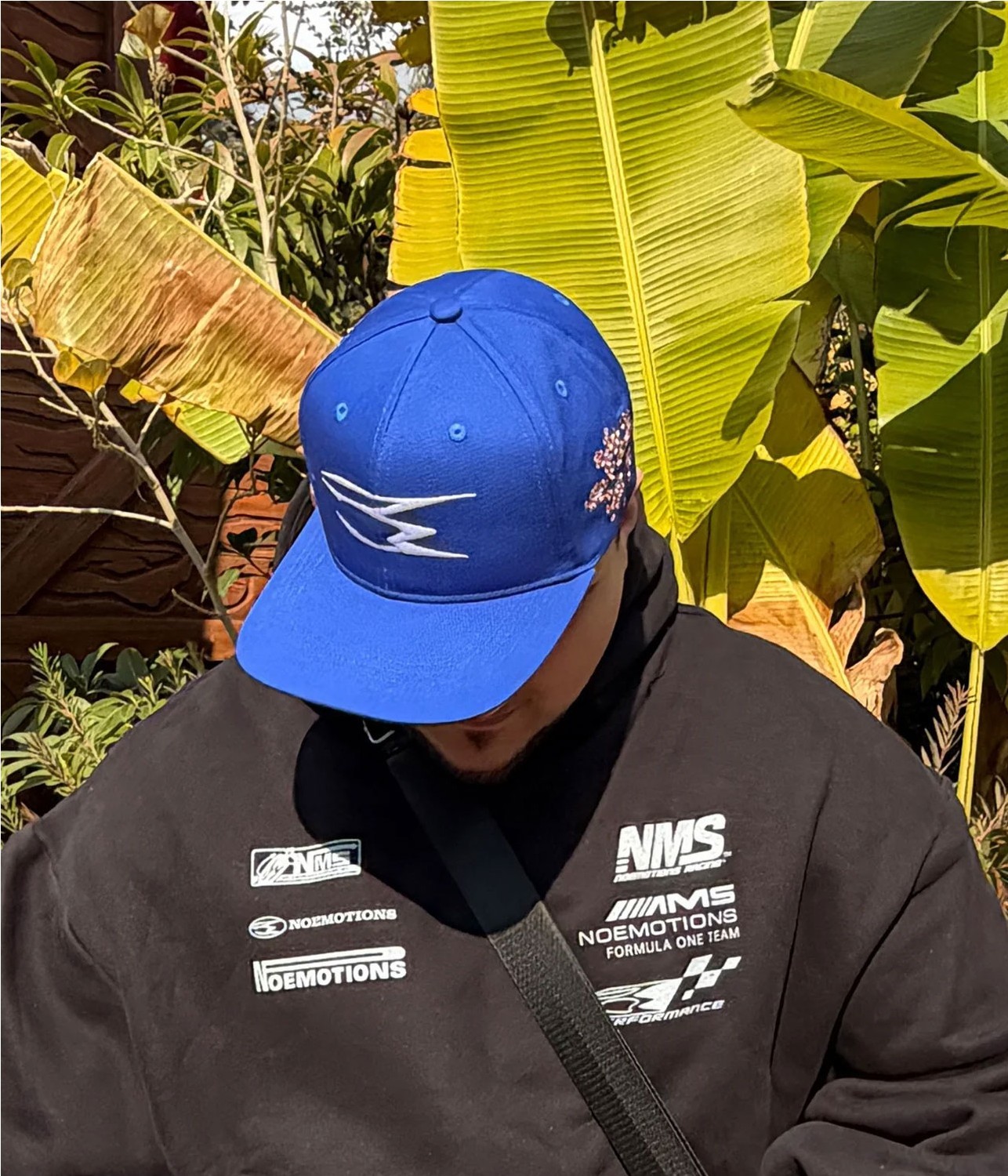 NOEMOTIONS FLOWER HAT