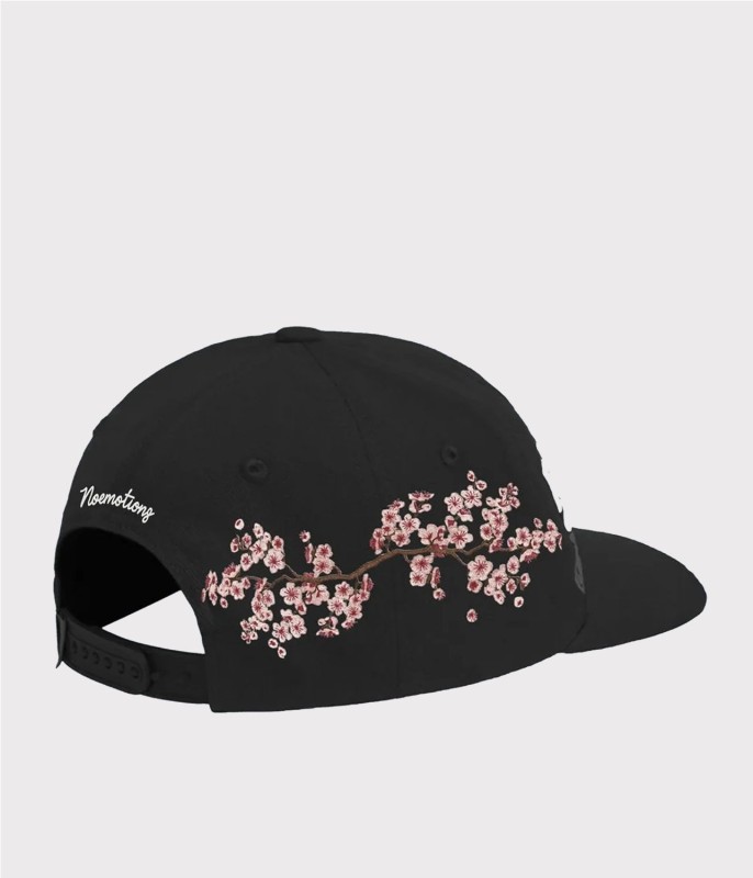 NOEMOTIONS FLOWER HAT