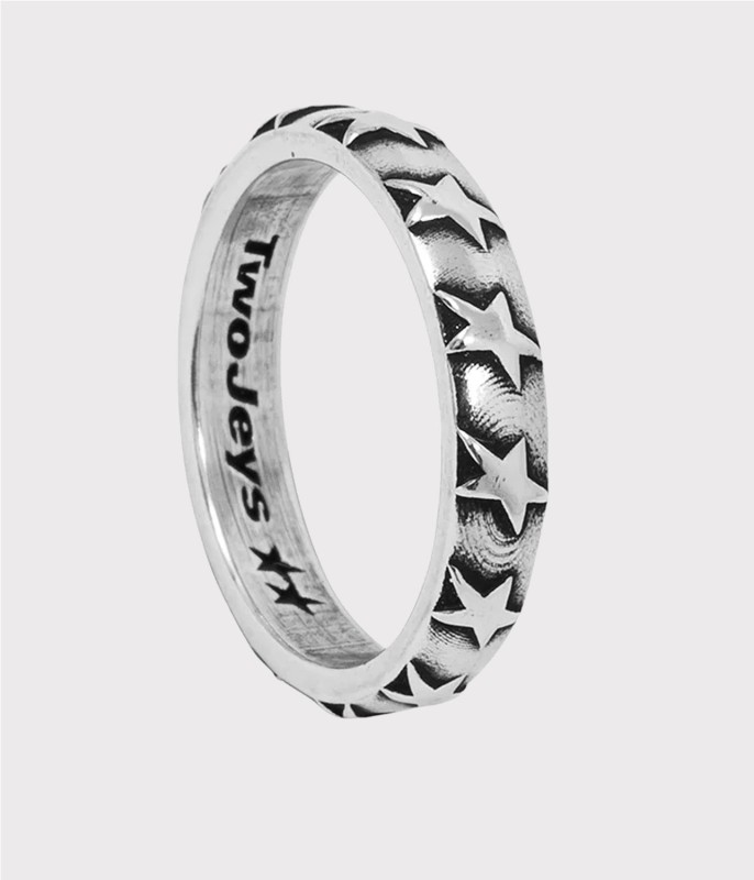 TWOJEYS STAR STUDDED RING