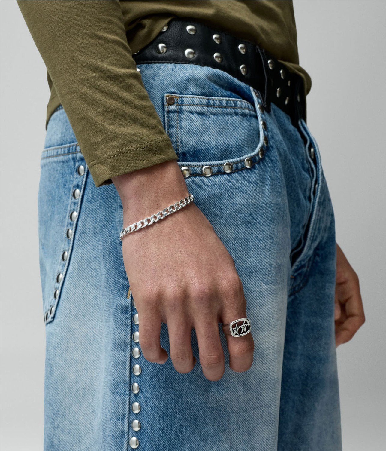 TWOJEYS FRAMED RING