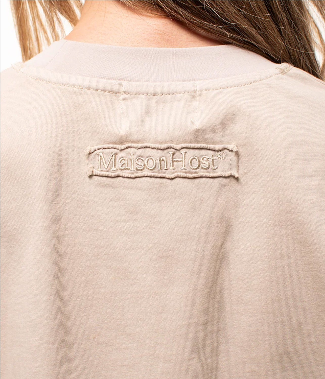 MAISON HOST CREST TEE