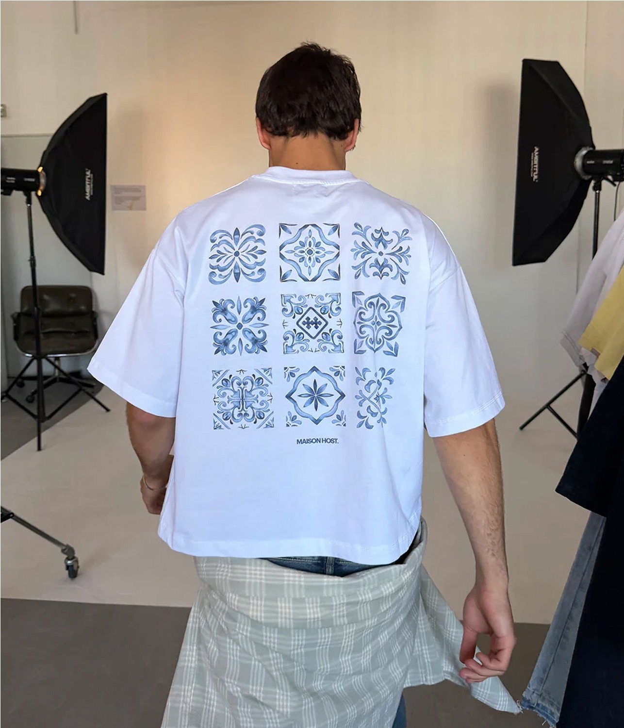 MAISON HOST MEDITERRANEO TEE