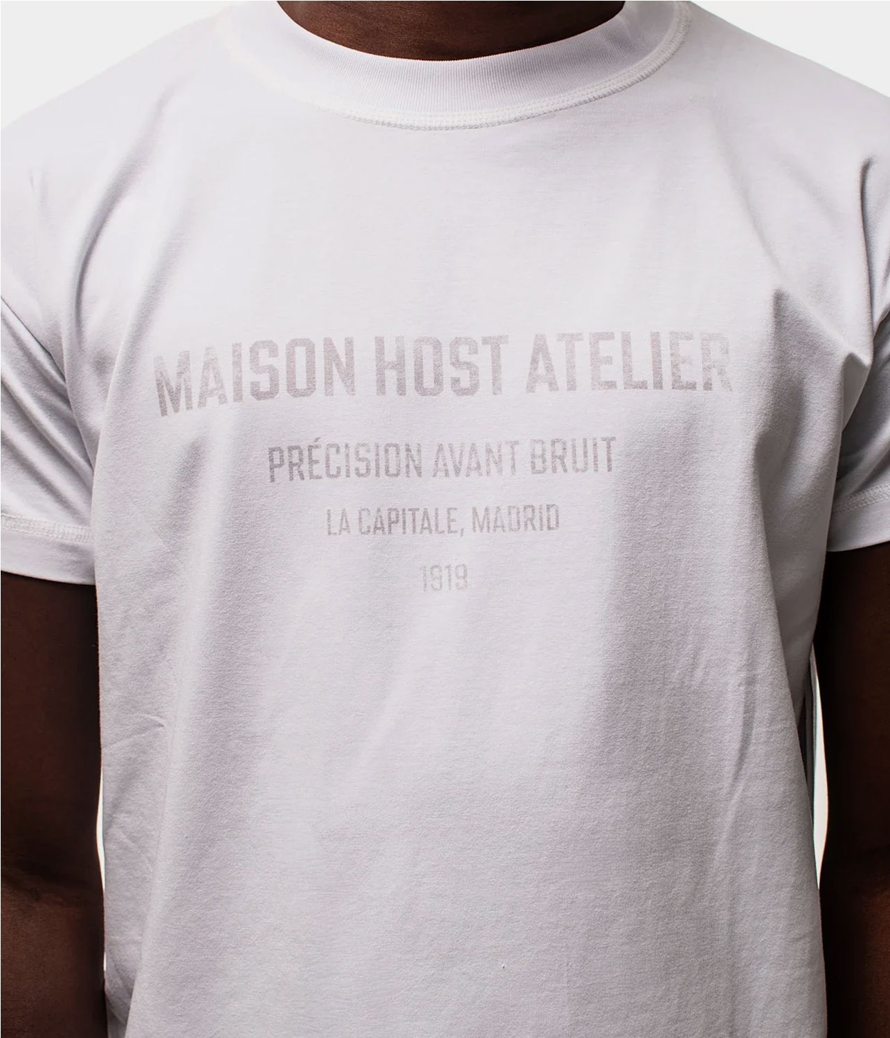 MAISON HOST ATELIER SLIM TEE