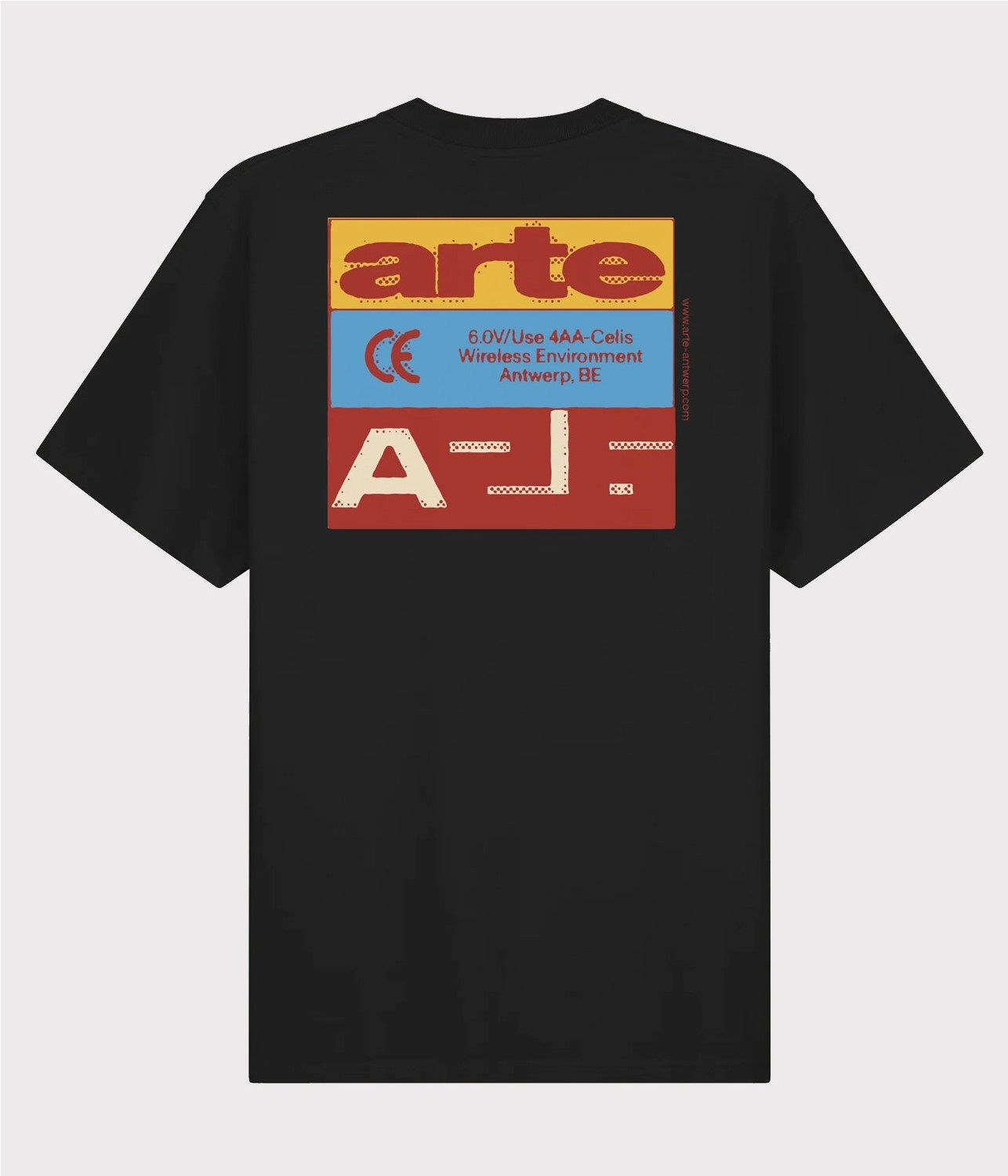 ARTE TRICOLOR SERIAL TEE