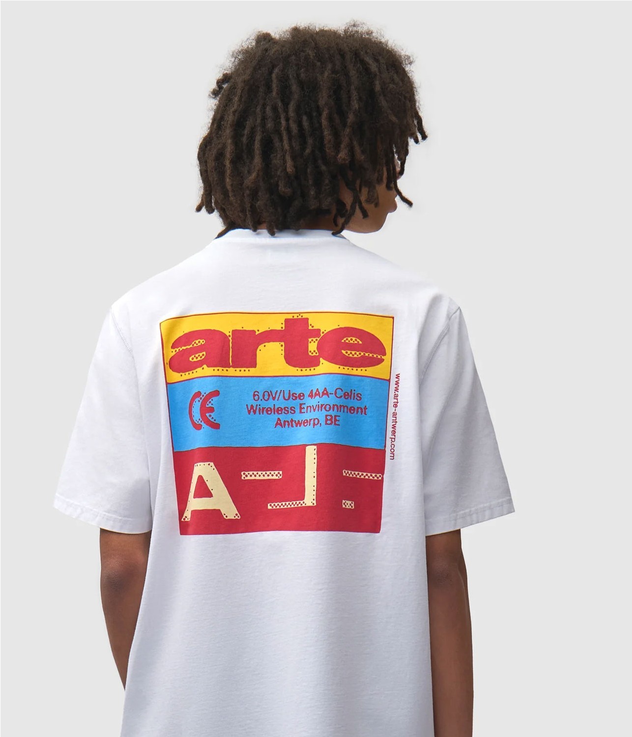 ARTE TRICOLOR SERIAL TEE