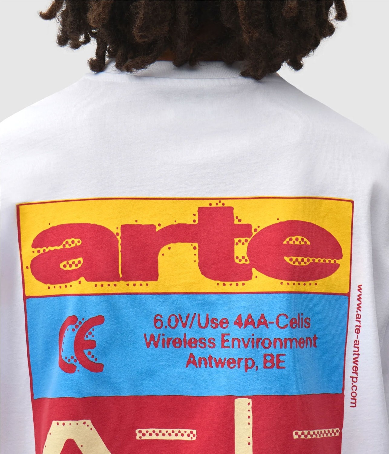 ARTE TRICOLOR SERIAL TEE
