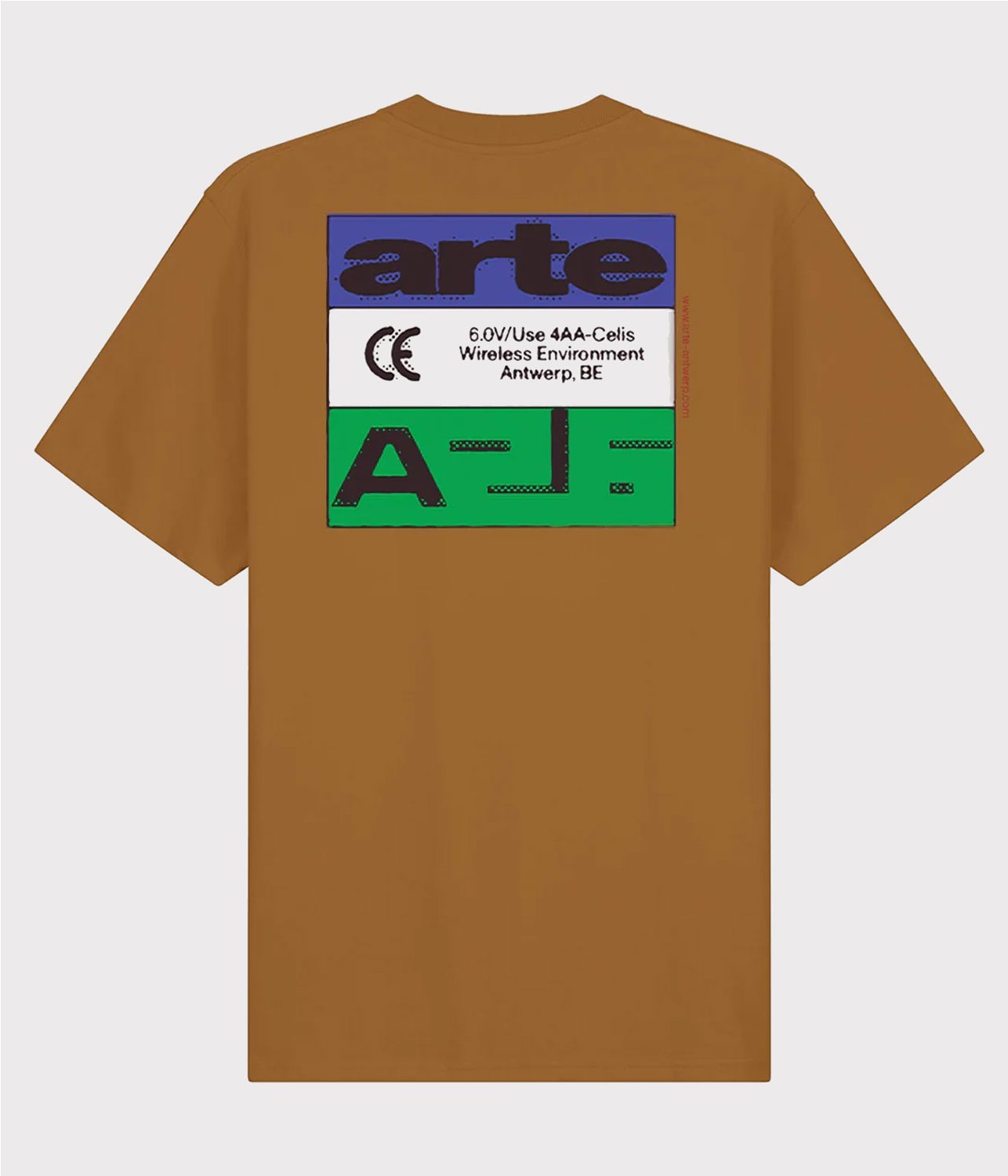 ARTE TRICOLOR SERIAL TEE