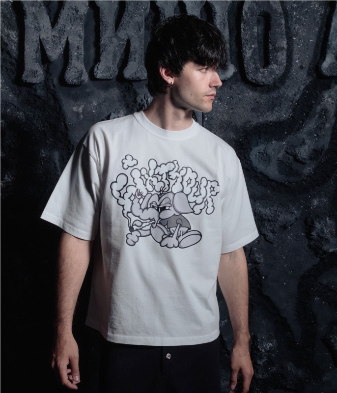 6IXT4OUR THE TRUMPET TEE 2