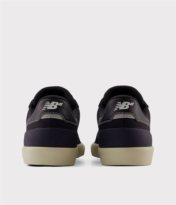 NEW BALANCE NUMERIC 272
