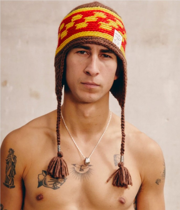 TWOJEYS KNITTED EARFLAP BEANIE