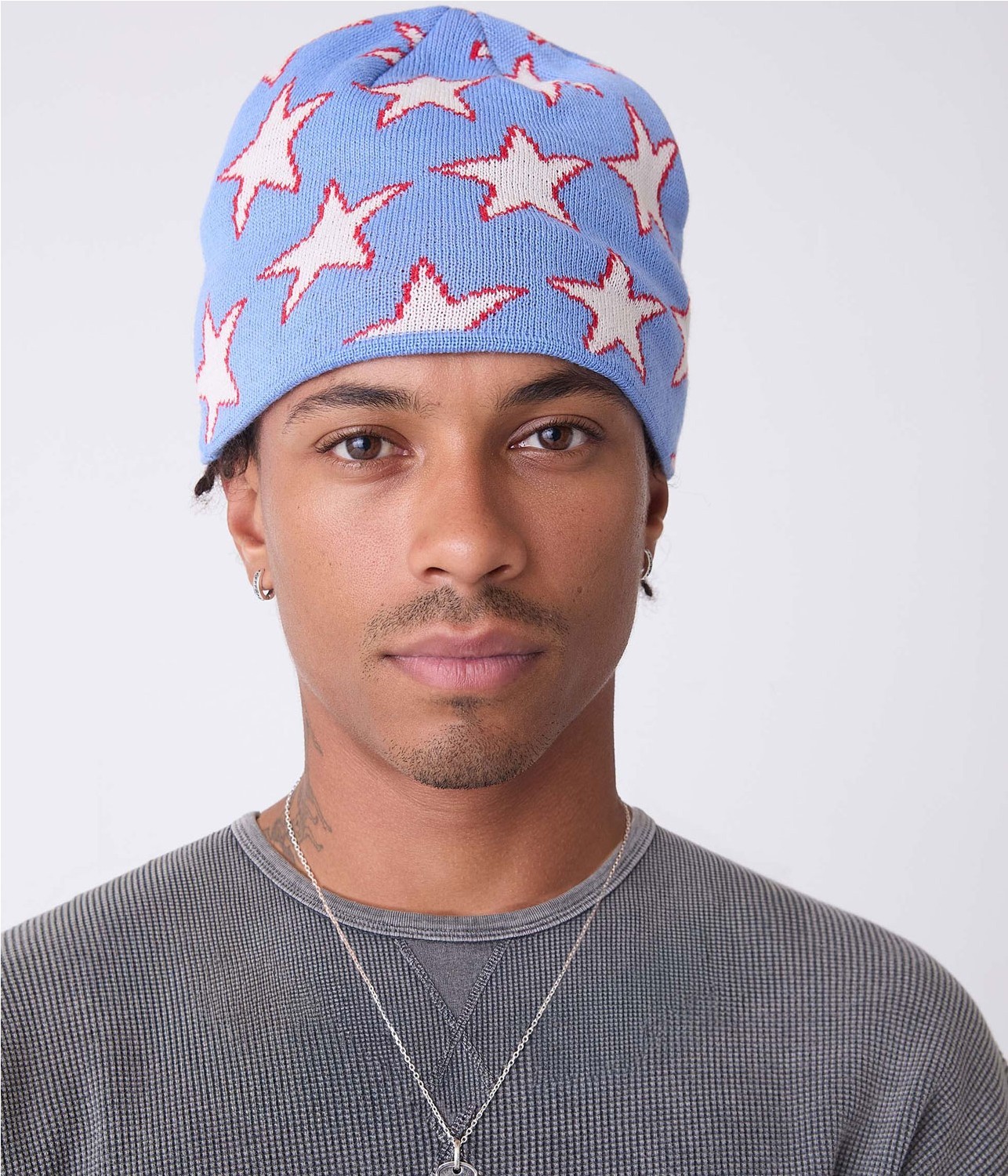 TWOJEYS ALL-OVER STARS BEANIE