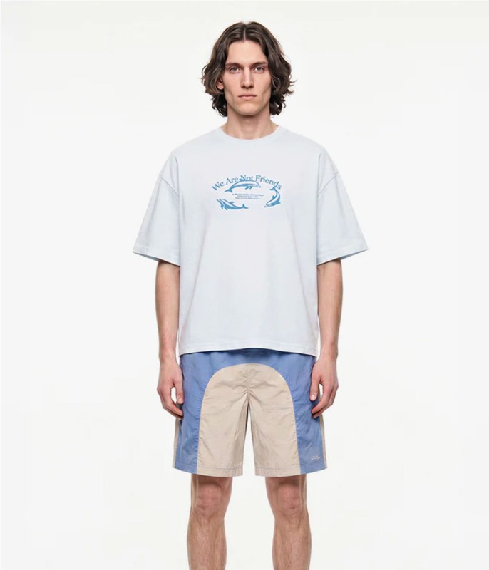 WE ARE NOT FRIENDS SEAWORLD T