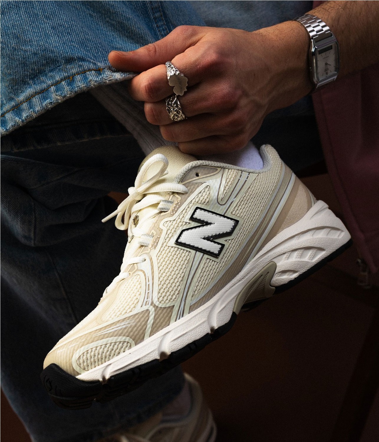 NEW BALANCE 740