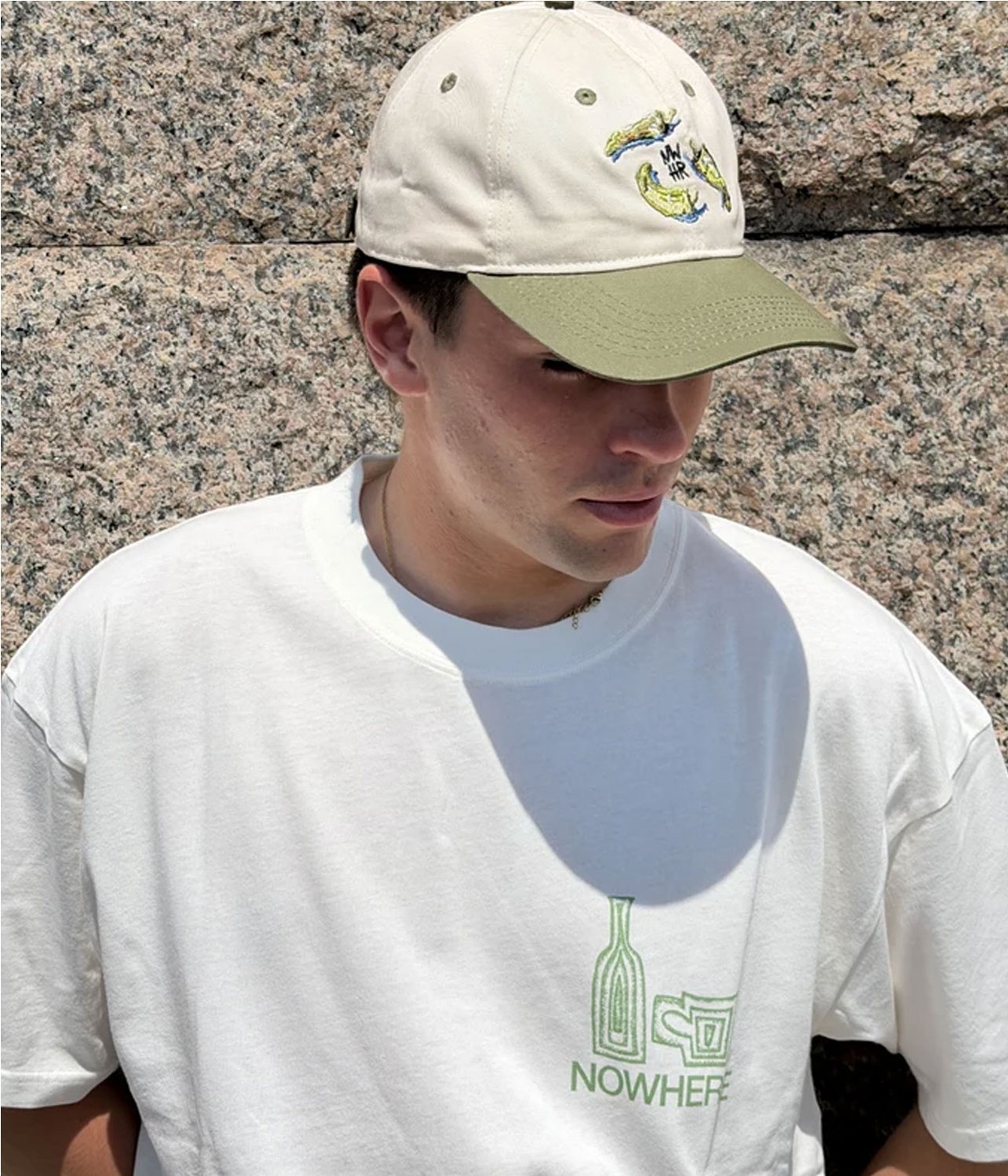 NWHR CAFÉ CON GOTAS TEE