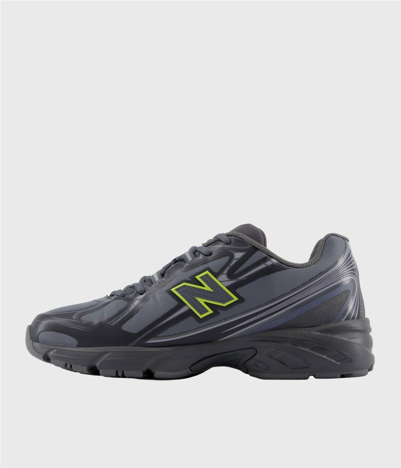 NEW BALANCE 740