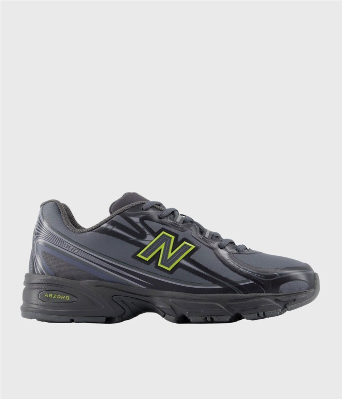 NEW BALANCE 740 2