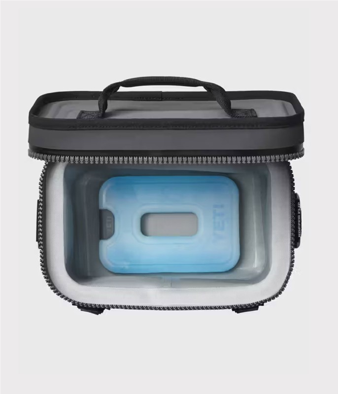 YETI ICE SHEET MEDIUM